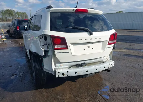 2017 Dodge Journey Crossroad Plus z USA, uszkodzony, nr VIN 3C4PDCGB5HT534847